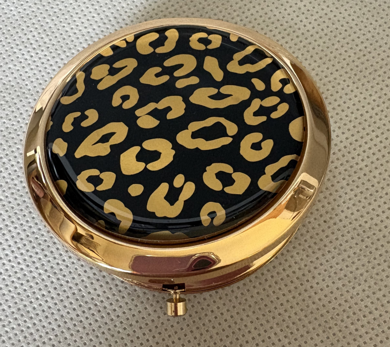 AVON Reise-Taschenspiegel